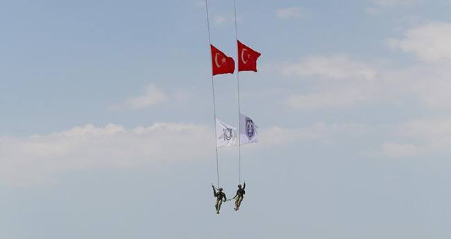 turk-hava-kuvvetlerinden-govde-gosterisi-foto-galeri-13