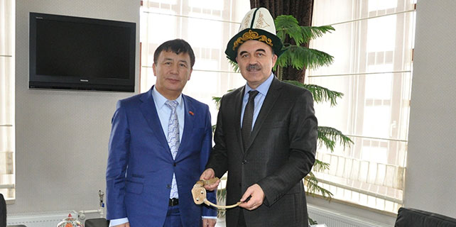 İlişkilerimize nazar değmesin