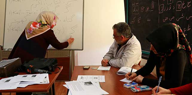 Osmanlıca kurslarına her yaştan ilgi arttı