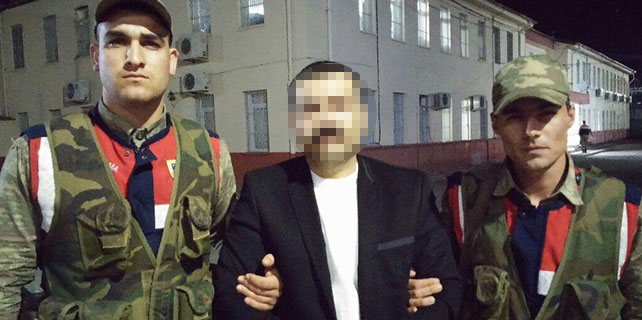 Cinayet zanlısı saklandığı evde yakalandı