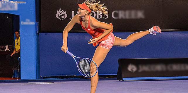 Federer ve Sharapova tur atladı