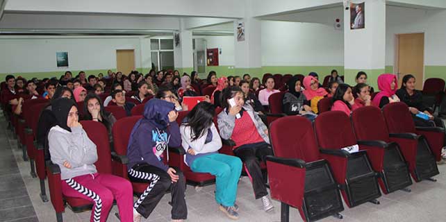 Öğrencilere sigaranın zararları anlatıldı