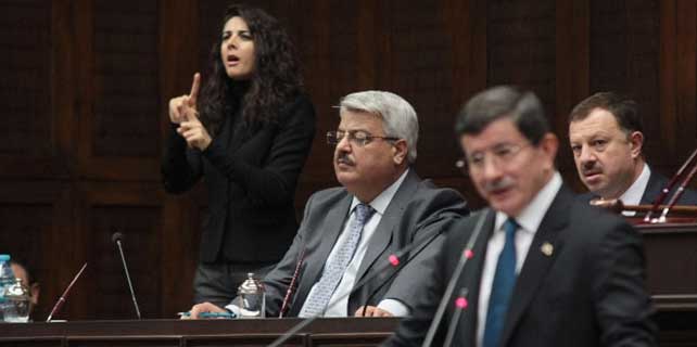 AK Parti Grup toplantısında bir ilk