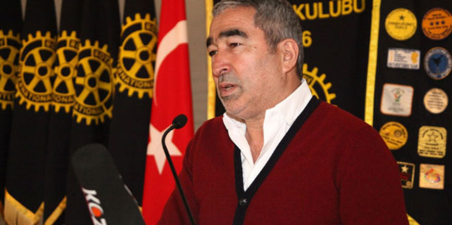 Samet Aybaba yeni yabancı kuralına karşı