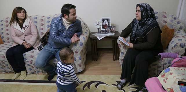 Yüzünde tümör çıkan çocuk, tedavi edilecek