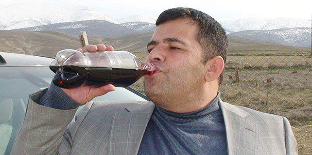 Tam 19 Yıldır Su İçmiyor