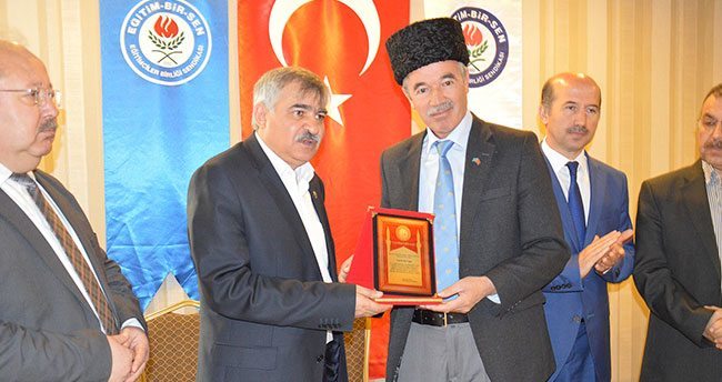 Kırım Müftüsü’nden Latif Selvi’ye teşekkür
