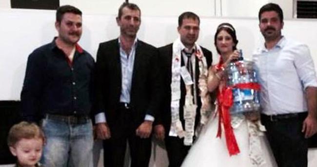 Düğünde şaşırtan takı