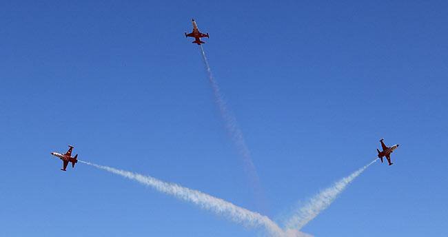 Türk Yıldızları Karaman semalarında