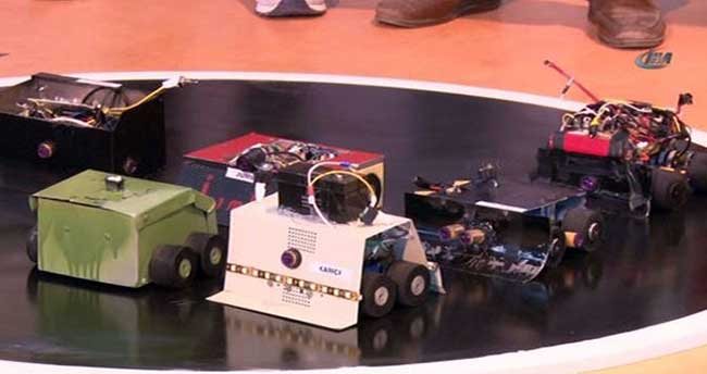 Robotlar yarıştı