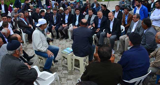 Başkan Arat ve Milletvekili Adayları Şenliklere Katıldı