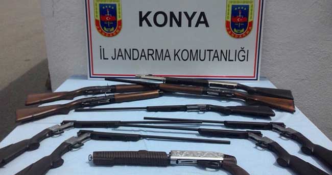 Kargoyla silah sevkiyatı jandarmaya takıldı