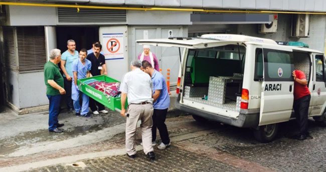 Hastanede cenazeler karıştı