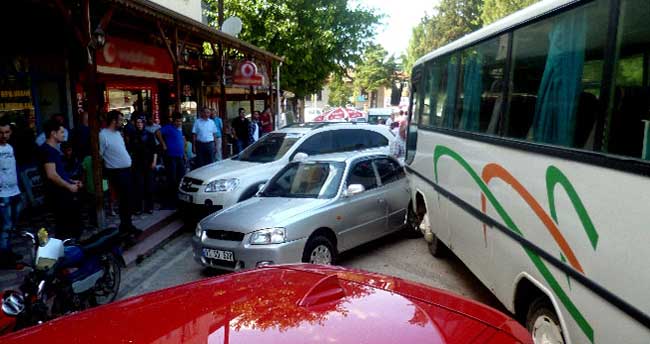 Sürücüsüz 300 metre gitti
