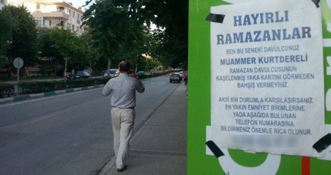 Ramazan davulcusundan afişli uyarı!