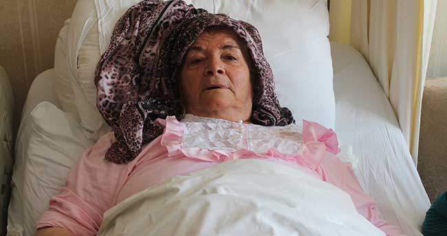Dizlerine takılan protezle sağlığına kavuştu
