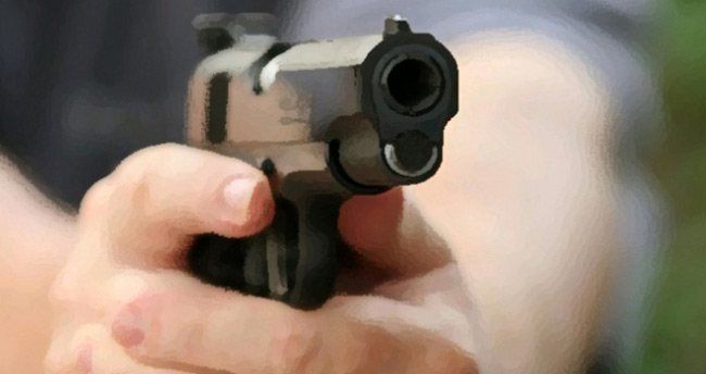 Kardeşlerine kurşun yağdırdı: 2 ölü