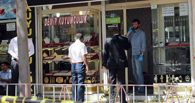 Pompalı tüfekle kuyumcu soygunu