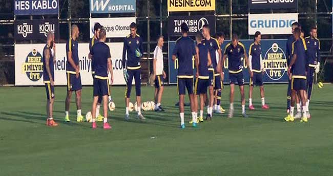 Fenerbahçe, Molde maçına hazırlıklarını tamamlandı