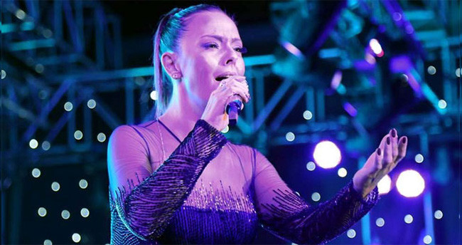 Ebru Gündeş ameliyat oldu