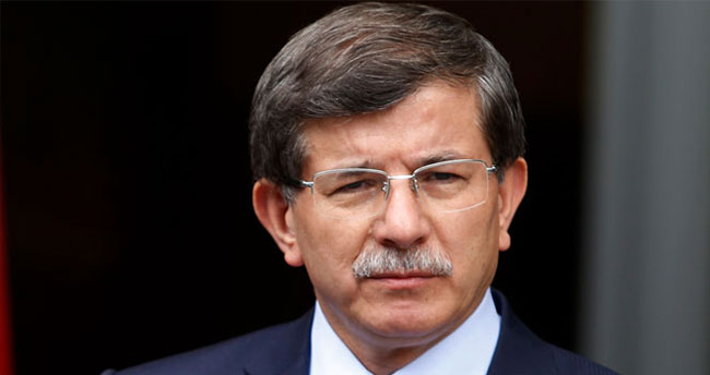 Davutoğlu: Kürtler olmadan masa kurulmaz ama teröristler olmamalı
