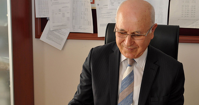 Prof. Dr. Ali Berat Alptekin’e ödül