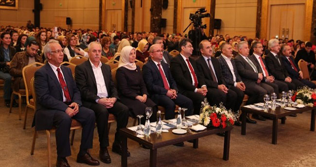 Sedep seminerleri devam ediyor