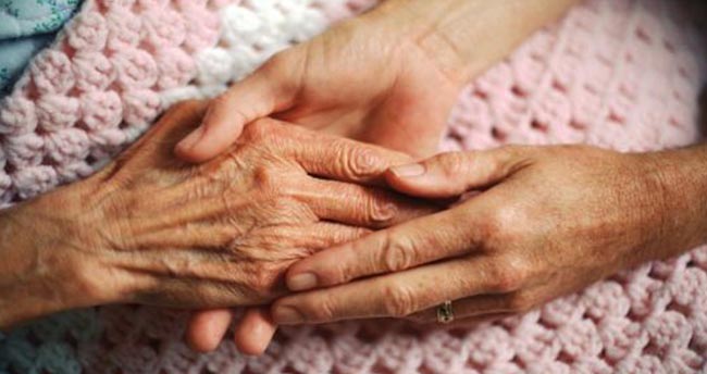 Parkinson nedir? Parkinson hastalığı belirtileri nelerdir?