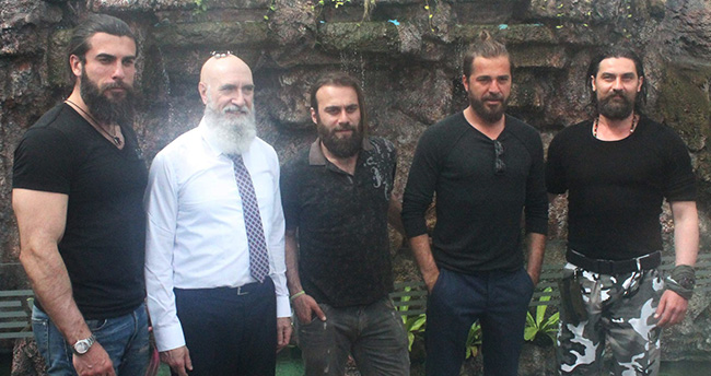 Diriliş Ertuğrul oyuncuları Konya’da