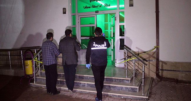 Konya’da evinin önünde bıçaklı saldırıya uğrayan kişi öldü