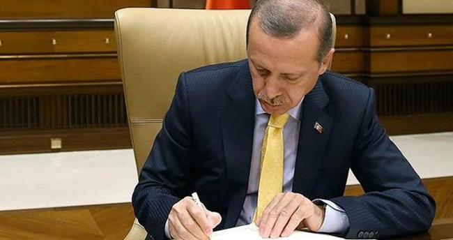 Cumhurbaşkanı Erdoğan’dan 10 imza birden!