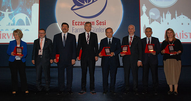 Eczacılığın kalbi Konya’da attı
