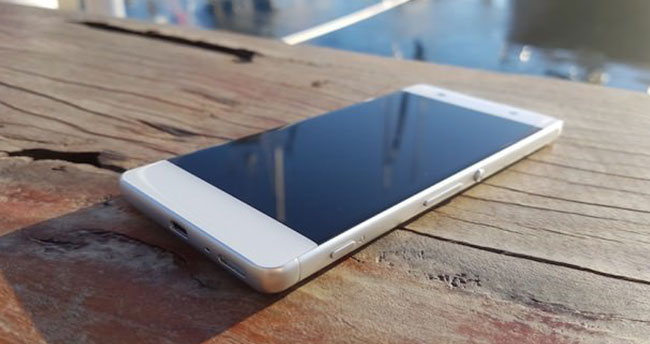 BİM’den sonra A101’de uygun fiyata telefon satacak