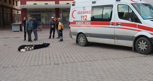 Sokak ortasında ölü bulundu