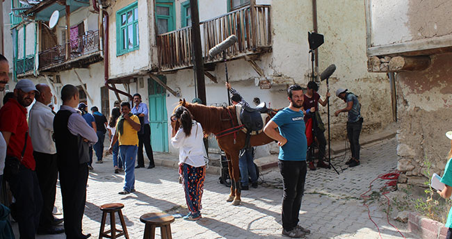 Konya’da ‘Bozkır: Kuşlara Bak Kuşlara’ filminin çekimleri başladı