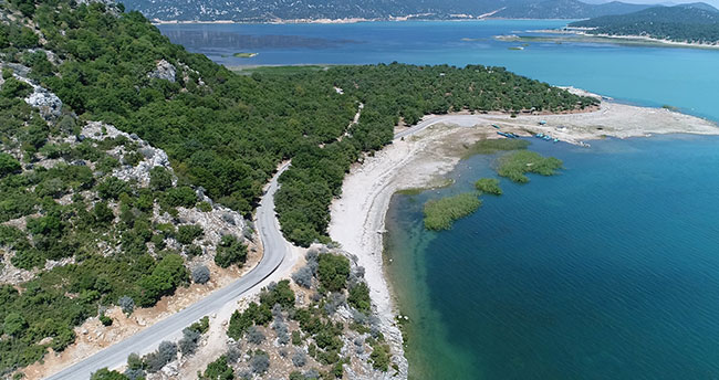 Beyşehir’de İskele Piknik Alanı yolu asfaltlandı
