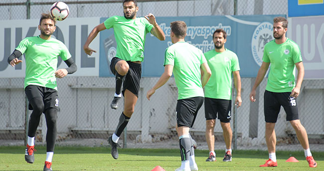 Konyaspor, Fenerbahçe maçı hazırlıklarına devam ediyor
