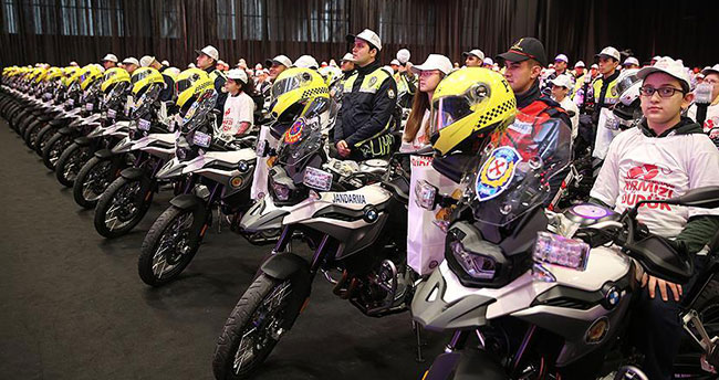 Emniyet ve jandarmaya 284 motosiklet tahsis edildi