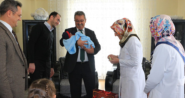 Hoş geldin bebek projesi mutluluğa ortak oluyor