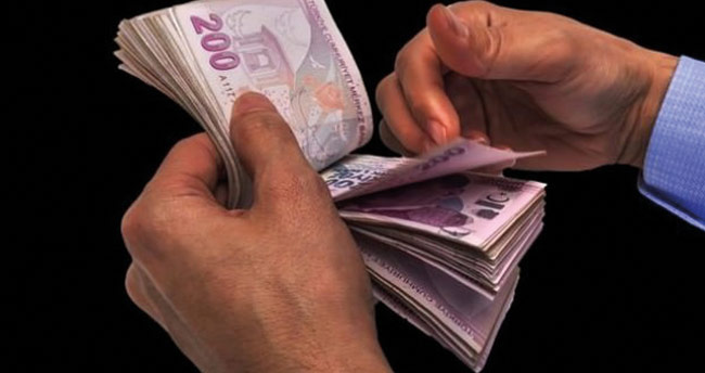 Emekli maaşı düşüyor mu?