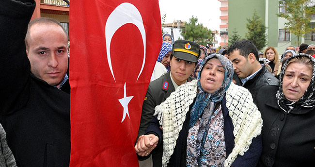 Şehit annesinin duygulandıran mektubu “Çanakkale” klibinde
