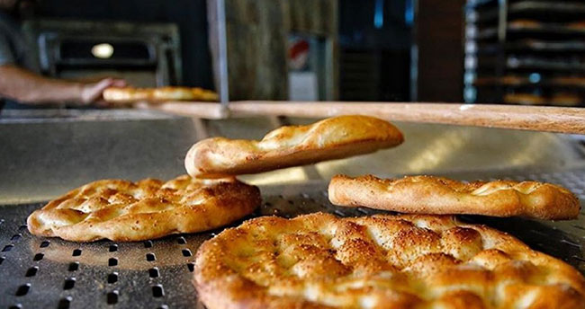 Konya’da ramazan pidesi fiyatı belli oldu