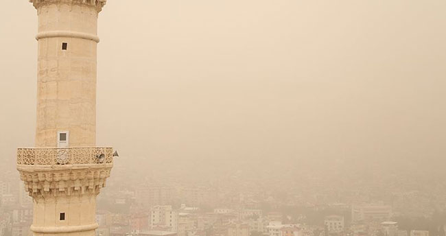 Meteorolojiden ‘sağanak ve toz taşınımı’ uyarısı
