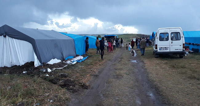 Seydişehir Belediyesinden dolu yağışından etkilenen tarım işçilerine yardım