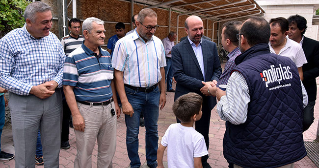 Pekyatırmacı, vatandaşlarla bir araya geldi