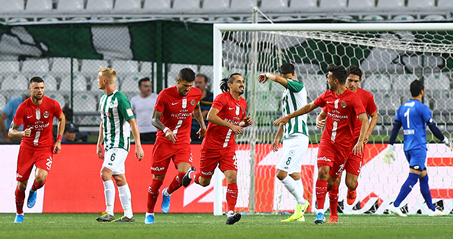 Konyaspor evinde yok