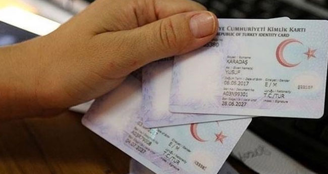 Yeni doğan bebek hastaneden çıkmadan kimliği çıkıyor