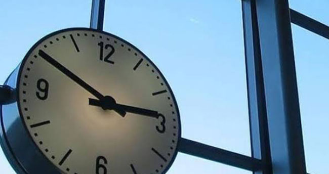 Saatler geri alındı mı, şu an saat kaç? Bakanlık’tan açıklama geldi