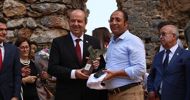 Selçuk Üniversitesine teşekkür plaketi verildi