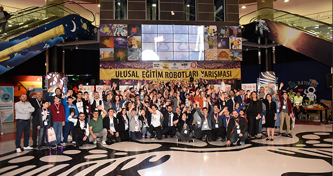 Türkiye’nin Robotları Konya Bilim Merkezi’nde yarıştı